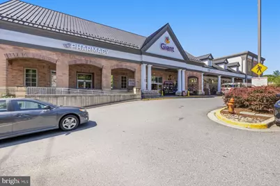 4803 Wellington Drive #102, Chevy Chase, MD 20815 - Photo 23