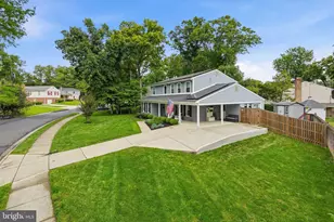 8803 Liberty Ln, Potomac, MD 20854 - Photo 5