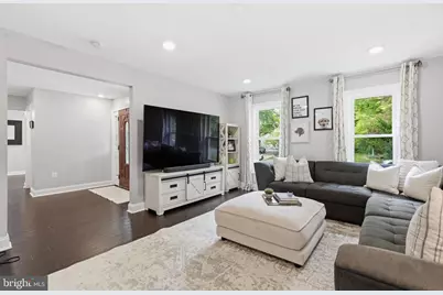 8803 Liberty Lane, Potomac, MD 20854 - Photo 25