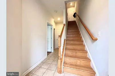 127 Decoverly Drive, Gaithersburg, MD 20878 - Photo 3