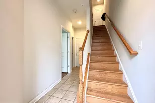 127 Decoverly Dr, Gaithersburg, MD 20878 - Photo 3
