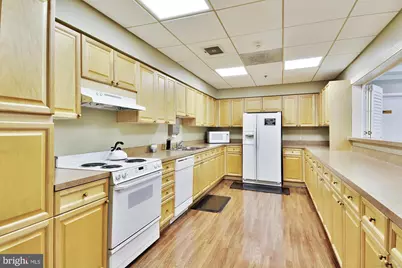 3200 N Leisure World Boulevard #1018, Silver Spring, MD 20906 - Photo 19