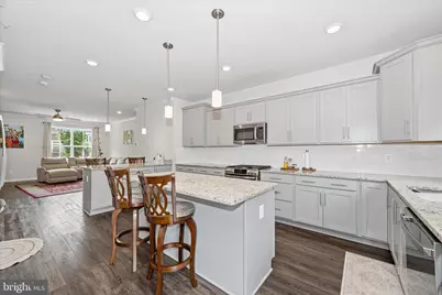 13316 Garnkirk Forest Drive, Clarksburg, MD 20871 - Photo 11