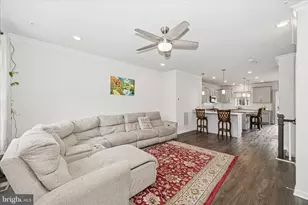 13316 Garnkirk Forest Dr, Clarksburg, MD 20871 - Photo 3