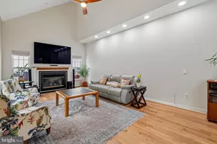11612 Settlers Cir, Germantown, MD 20876 - Photo 27