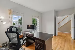 11612 Settlers Cir, Germantown, MD 20876 - Photo 15