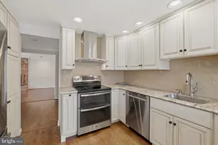1429 Longhill Dr, Potomac, MD 20854 - Photo 17