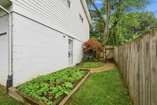14407 Oakvale St, Rockville, MD 20853 - Photo 3