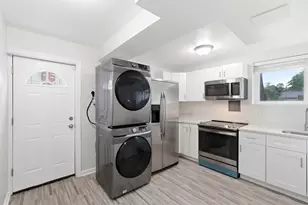 14407 Oakvale St, Rockville, MD 20853 - Photo 5