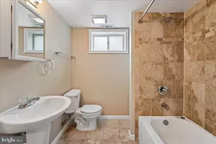 11705 Ashley Dr, North Bethesda, MD 20852 - Photo 21
