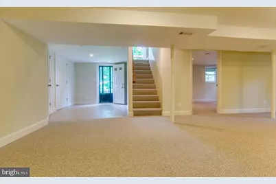 11705 Ashley Drive, Rockville, MD 20852 - Photo 13