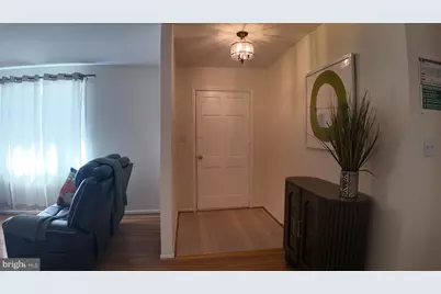 17520 Princess Anne Drive, Olney, MD 20832 - Photo 3