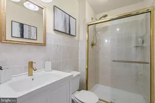 17701 Stoneridge Dr, Gaithersburg, MD 20878 - Photo 13