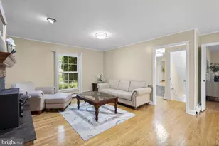17701 Stoneridge Dr, Gaithersburg, MD 20878 - Photo 9