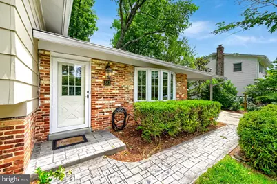 852 Diamond Drive, Gaithersburg, MD 20878 - Photo 3
