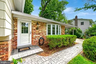 852 Diamond Dr, Gaithersburg, MD 20878 - Photo 3