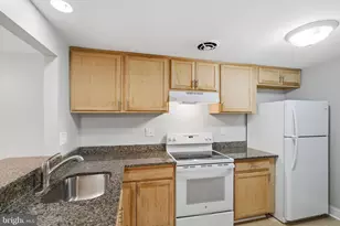8874 Welbeck Way, Gaithersburg, MD 20886 - Photo 11