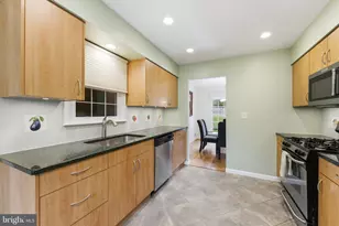 14924 Bauer Dr, Rockville, MD 20853 - Photo 17
