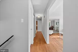 7408 Cinnabar Terrace, Gaithersburg, MD 20879 - Photo 3