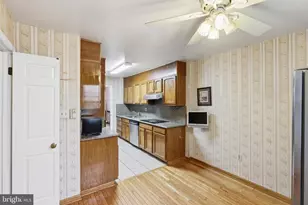 11756 Carriage House Dr, Silver Spring, MD 20904 - Photo 9