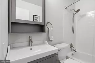 71 Kinsman View Cir, Silver Spring, MD 20901 - Photo 23