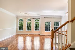 19433 Dover Cliffs, Germantown, MD 20874 - Photo 7