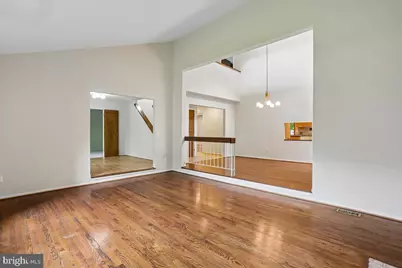 8026 Cypress Grove Lane, Cabin John, MD 20818 - Photo 5