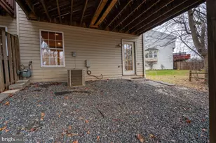 20821 Shamrock Glen Cir, Germantown, MD 20874 - Photo 37