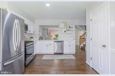 16 Rockcrest Circle, Rockville, MD 20851 - Photo 5