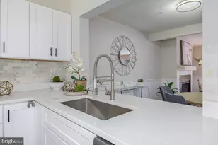 16 Rockcrest Cir, Rockville, MD 20851 - Photo 9