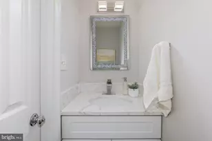16 Rockcrest Cir, Rockville, MD 20851 - Photo 17