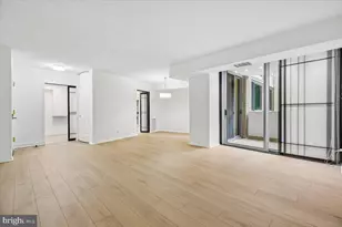 4601 N Park Ave, Chevy Chase, MD 20815 - Photo 5