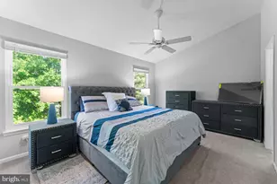 18867 McFarlin Dr, Germantown, MD 20874 - Photo 9