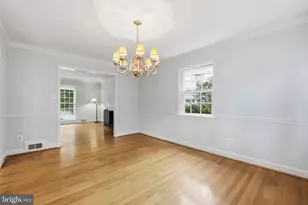 12112 Whippoorwill Ln, Rockville, MD 20852 - Photo 15