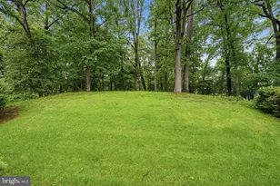 12112 Whippoorwill Ln, Rockville, MD 20852 - Photo 47