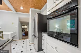 12112 Whippoorwill Ln, Rockville, MD 20852 - Photo 15
