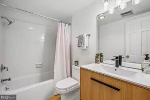 4601 N Park Ave, Chevy Chase, MD 20815 - Photo 27