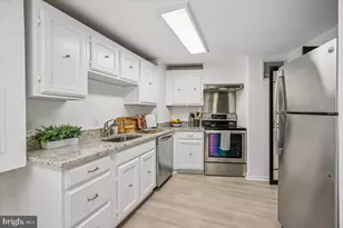 4601 N Park Ave, Chevy Chase, MD 20815 - Photo 19
