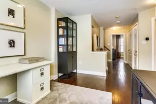 2116 Darcy Green Pl, Silver Spring, MD 20910 - Photo 13