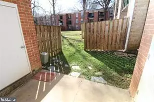 884 Quince Orchard Blvd, Gaithersburg, MD 20878 - Photo 15