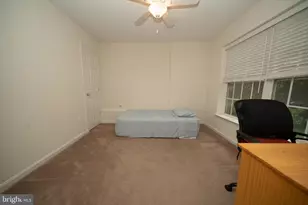18821 Sparkling Water Dr, Germantown, MD 20874 - Photo 11
