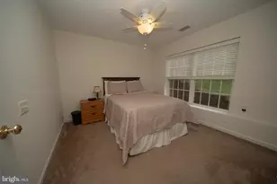 18821 Sparkling Water Dr, Germantown, MD 20874 - Photo 13