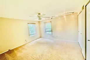9124 Wandering Trail Dr, Potomac, MD 20854 - Photo 9