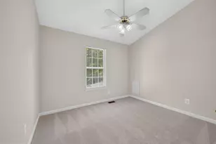 9413 Vineyard Haven Dr, Montgomery Village, MD 20886 - Photo 33