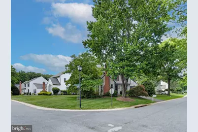 9413 Vineyard Haven Drive, Montgomery Village, MD 20886 - Photo 5