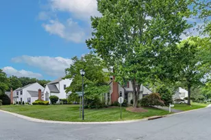 9413 Vineyard Haven Dr, Montgomery Village, MD 20886 - Photo 5