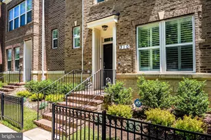 310 Crown Park Ave, Gaithersburg, MD 20878 - Photo 3