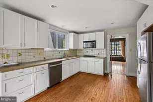 4602 De Russey Pkwy, Chevy Chase, MD 20815 - Photo 9