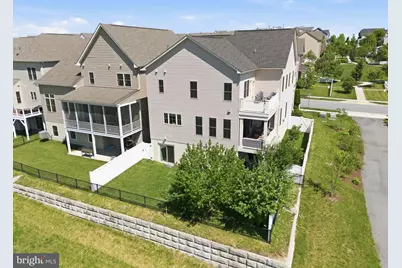 13925 Stilt Street, Clarksburg, MD 20871 - Photo 5