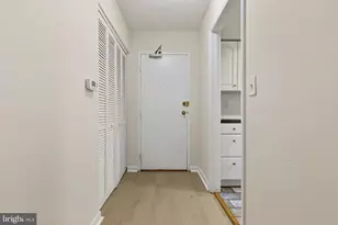 4970 Battery Ln, Bethesda, MD 20814 - Photo 3
